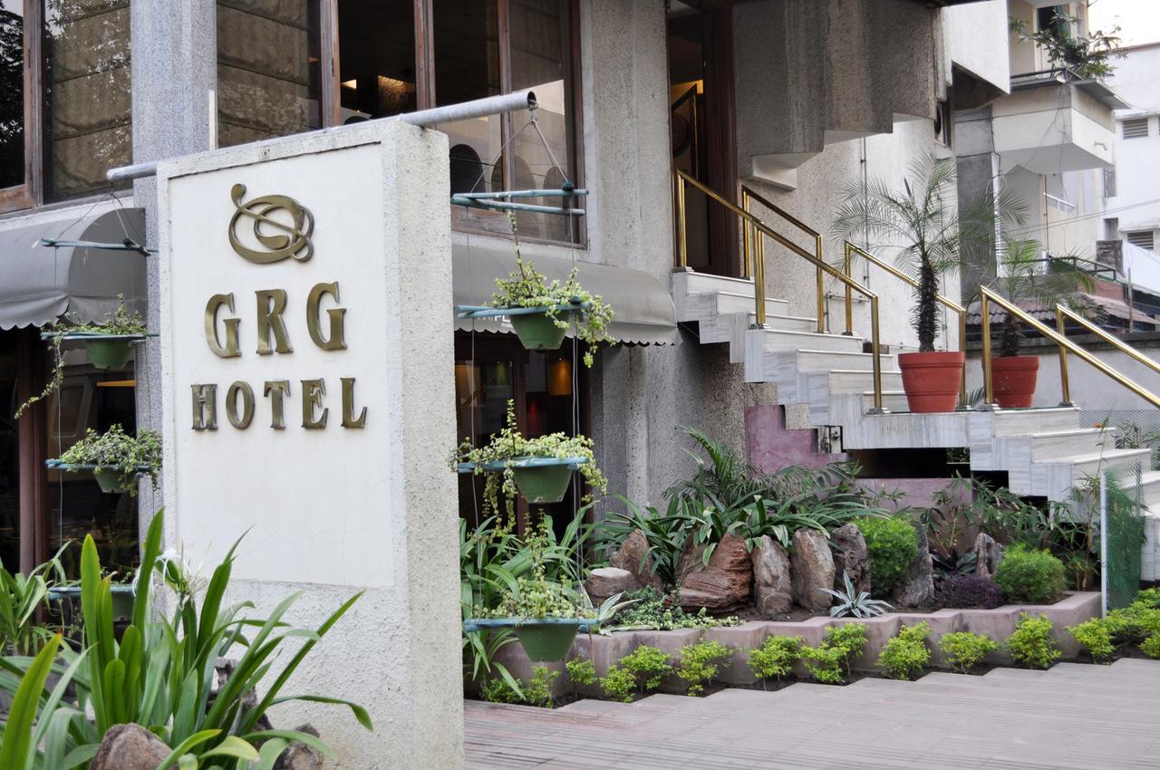 Hotel Grg Вадодара Екстериор снимка